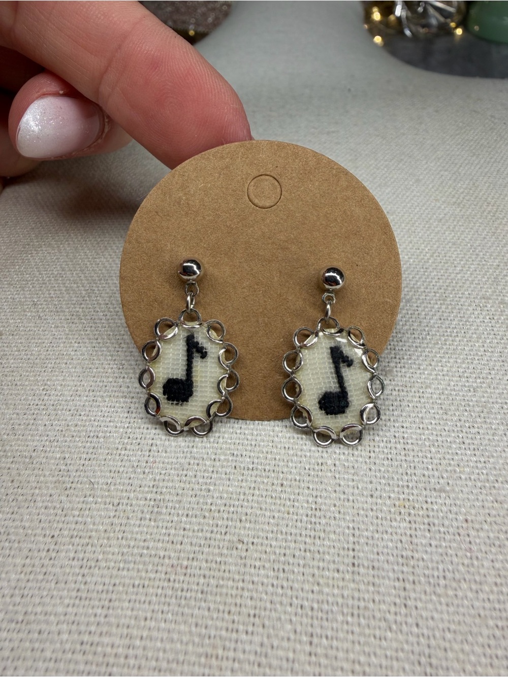 Vintage Cross-Stitch Music Note Earrings Silver Tone Pierced Dangle Musical